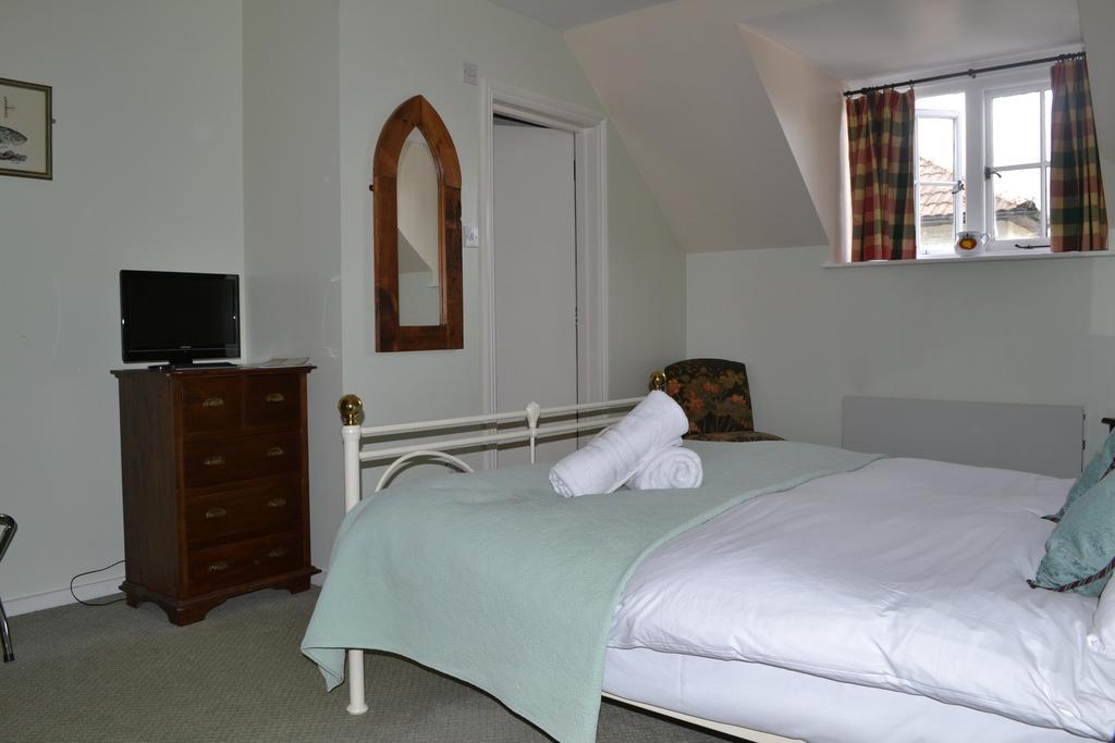 The Mill Arms Hotel Romsey Cameră foto